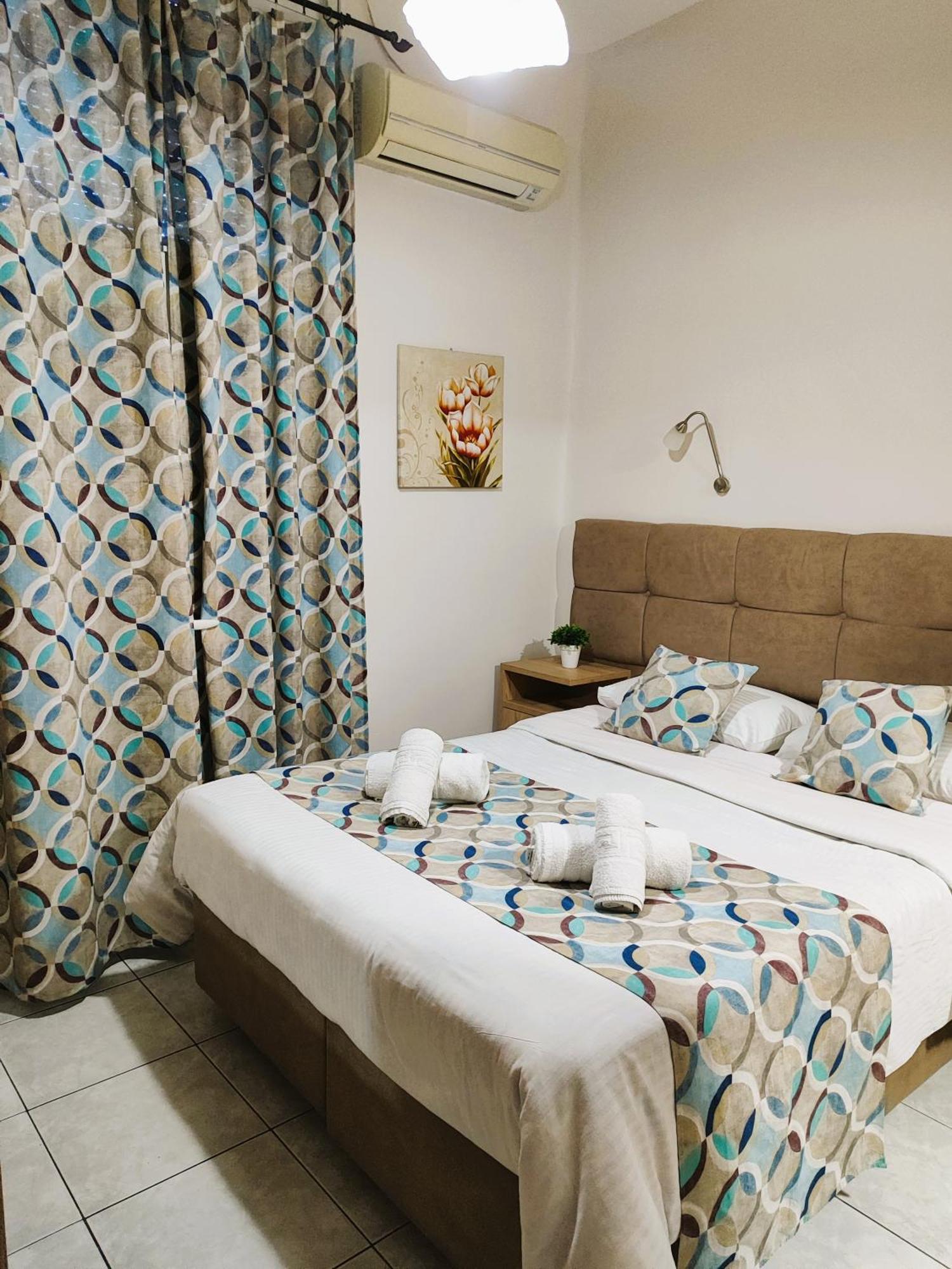 Pelineon Rooms Chios Town Exterior photo